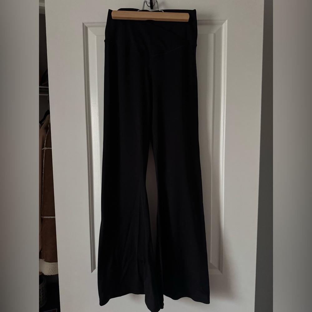 Aerie Black Flare Leggings